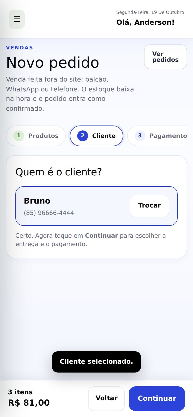 Cartão do cliente escolhido com nome Bruno Costa, WhatsApp e o botão Trocar