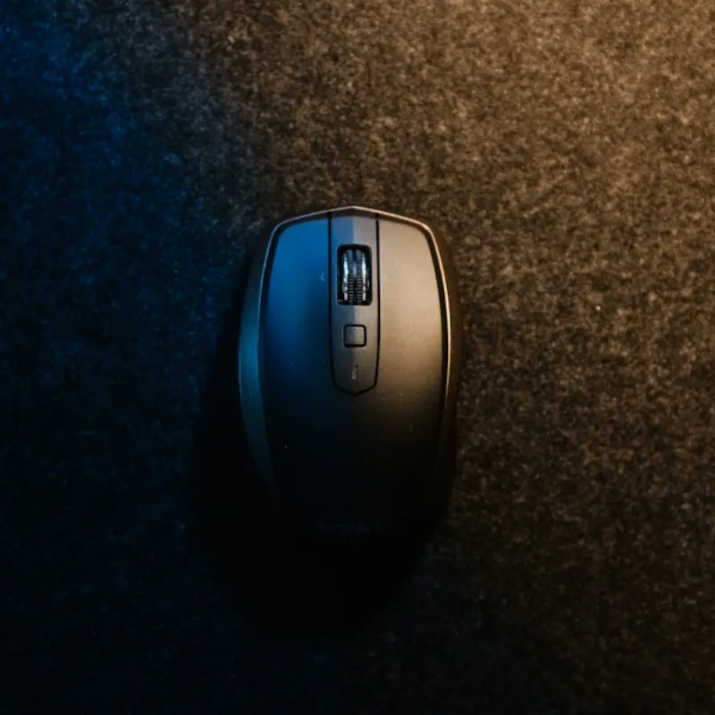 Mouse sem fio ergonômico